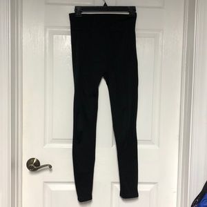 Thermal Black Women’s Leggings To Keep You Warm In the Winter